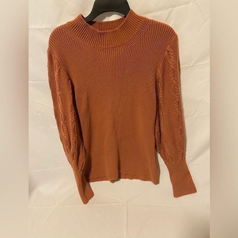 Cable stitch balloon braided long sleeved pullover sweater size large